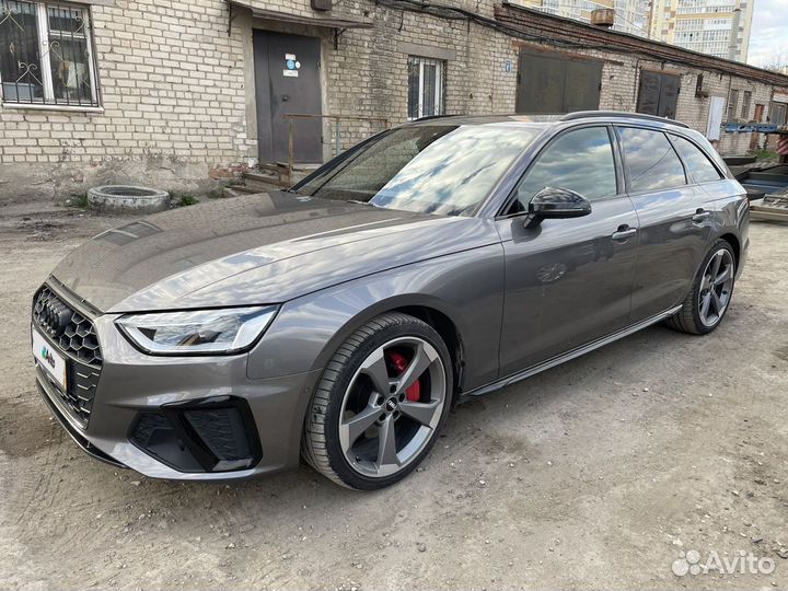 Audi A4 2.0 AMT, 2019, 122 000 км