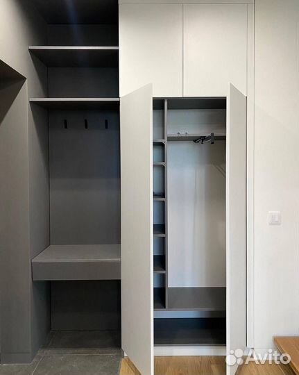 Угловой шкаф