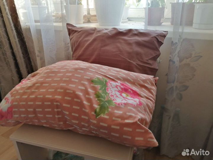 Комплект из 2х подушек 70*50 см