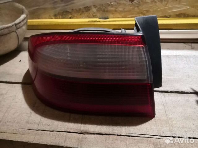 Фонарь задний левый Рено лагуна 2