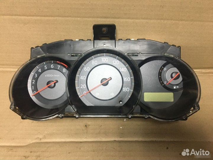 Панель приборов Nissan Tiida 1.5L