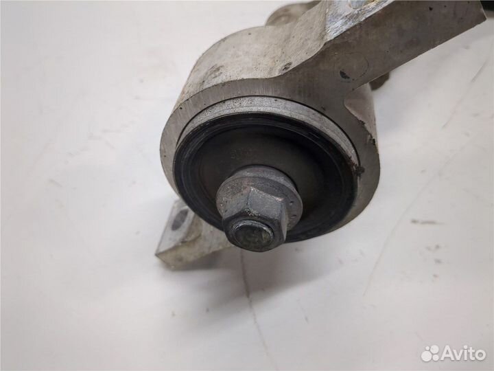 Рычаг подвески Lexus GS, 2007