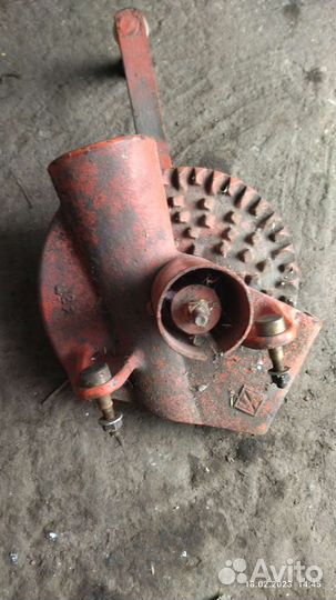 Кукурузолущилка