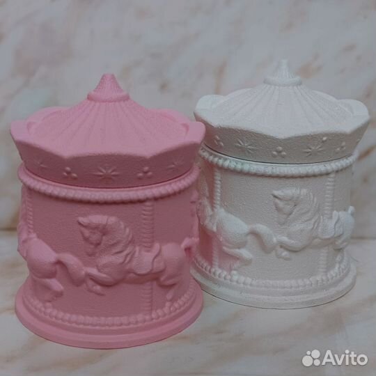 Декоративные изделия из гипса