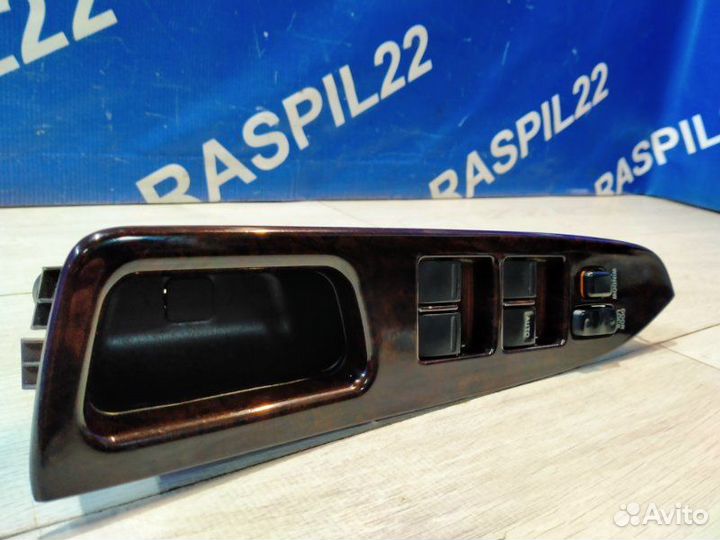 Блок управления стеклоподъемниками передний правый