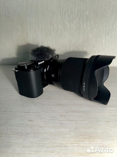 Sony zv e10 + sigma 16 mm