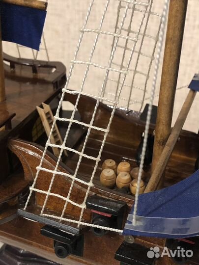 Трехмачтовый корабль (Барк) подарочный