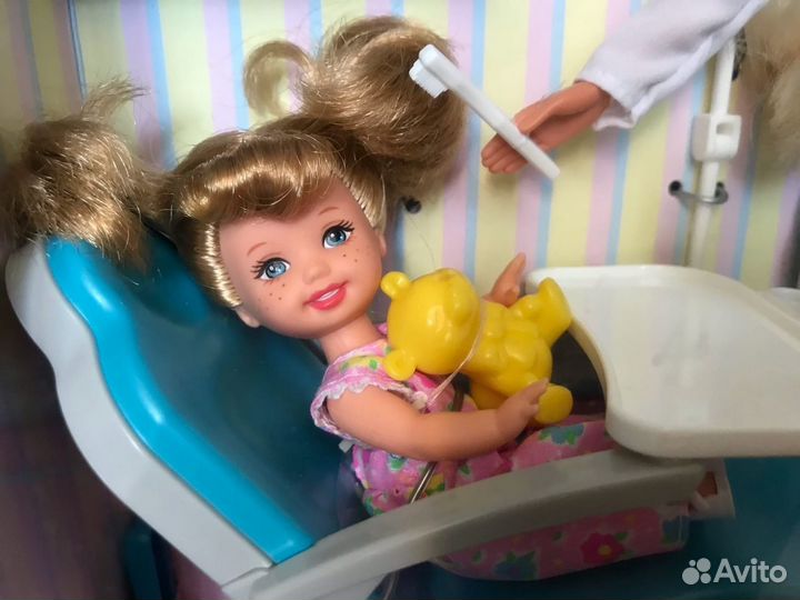 Барби Cool Shoppin', Dentist, Giggles 'n Swing