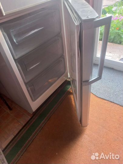 Холодильник бу самсунг