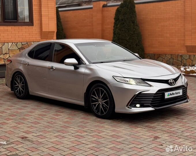 Toyota Camry 2.0 AT, 2019, 190 000 км