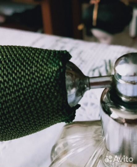 Старинный флакон духов 100 мл