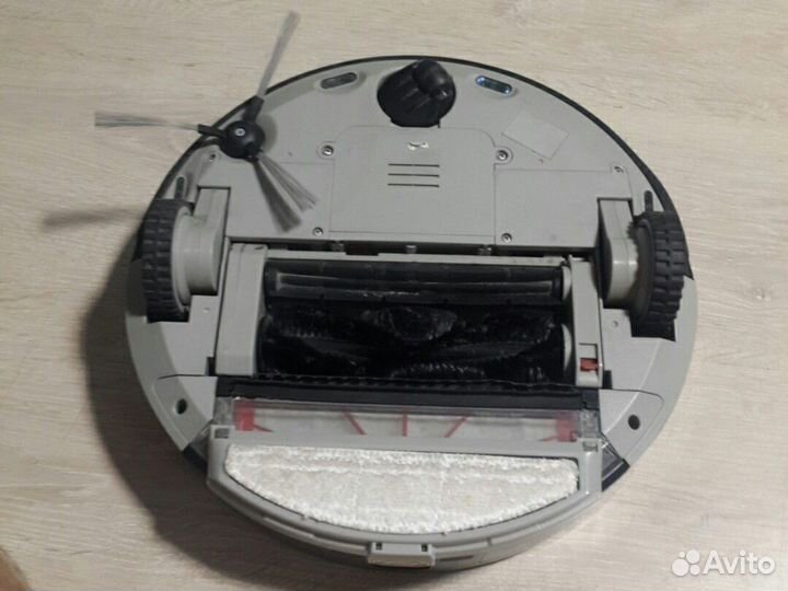 Робот-пылесос Xrobot D7