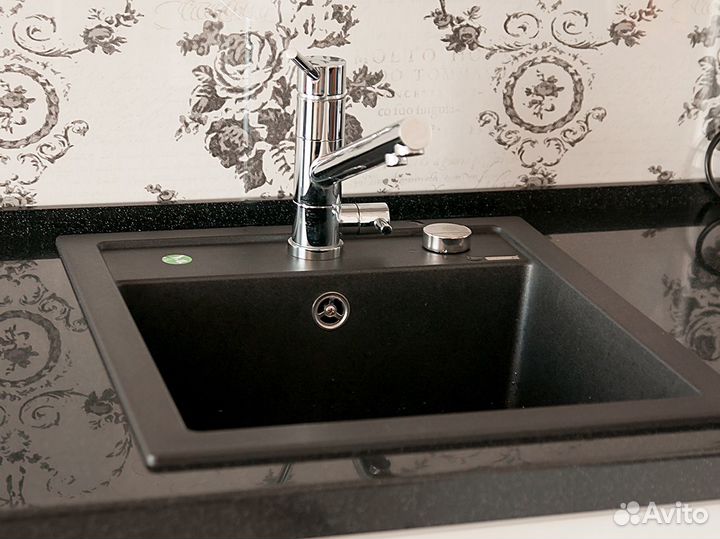 Кухня на заказ Бинди