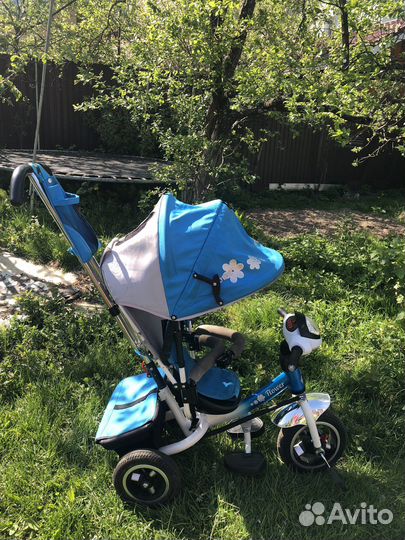 Детский трехколесный велосипед с ручкой б/у