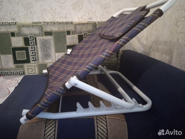 Опора под спину для лежачих больных