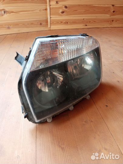 Фара на renault duster