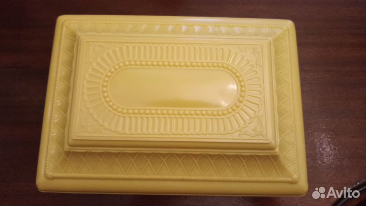 Шкатулка для рукоделия СССР пластмасса