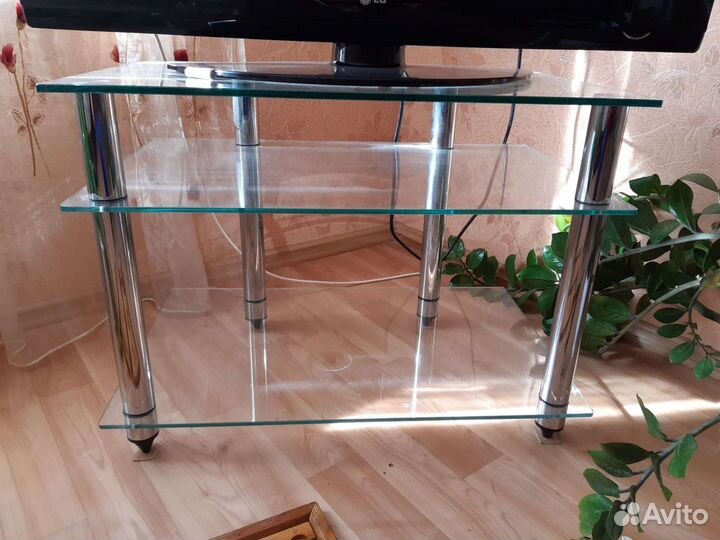 Тумба под телевизор