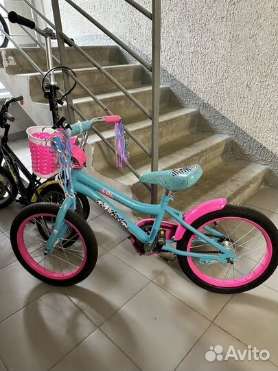Велосипед с корзинкой для девочки