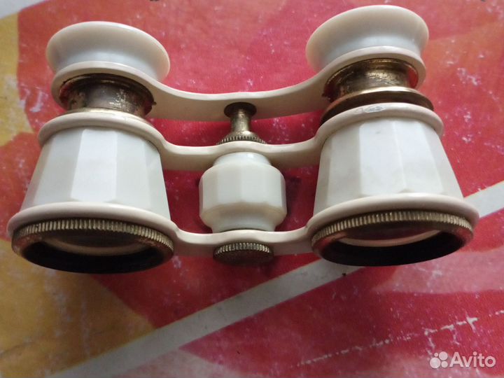 Театральный бинокль