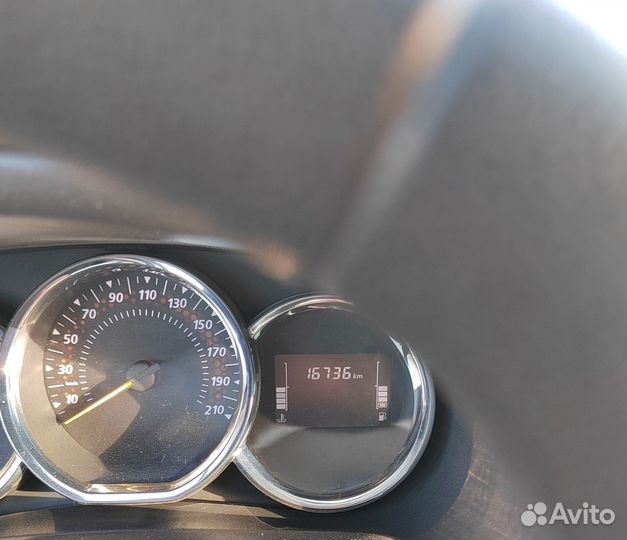 Renault Logan Stepway 1.6 МТ, 2021, 16 736 км