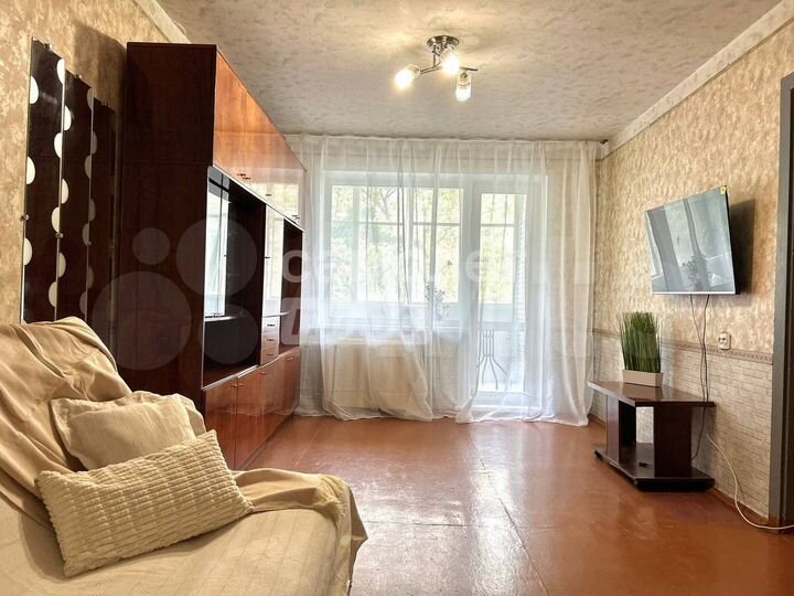 2-к. квартира, 45 м², 3/9 эт.