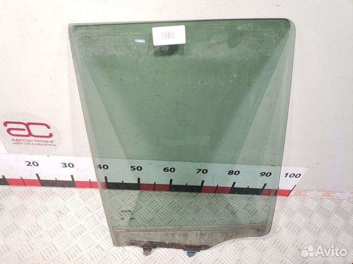 Стекло двери задней правой Nissan Navara D22 рест