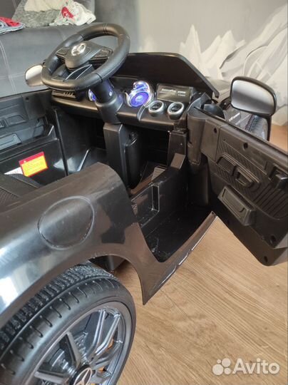 Детский электромобиль