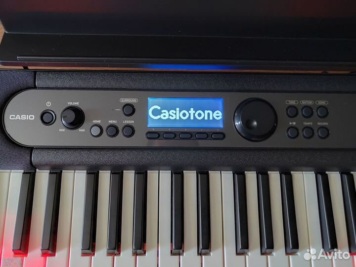 Синтезатор Casio LK-S450