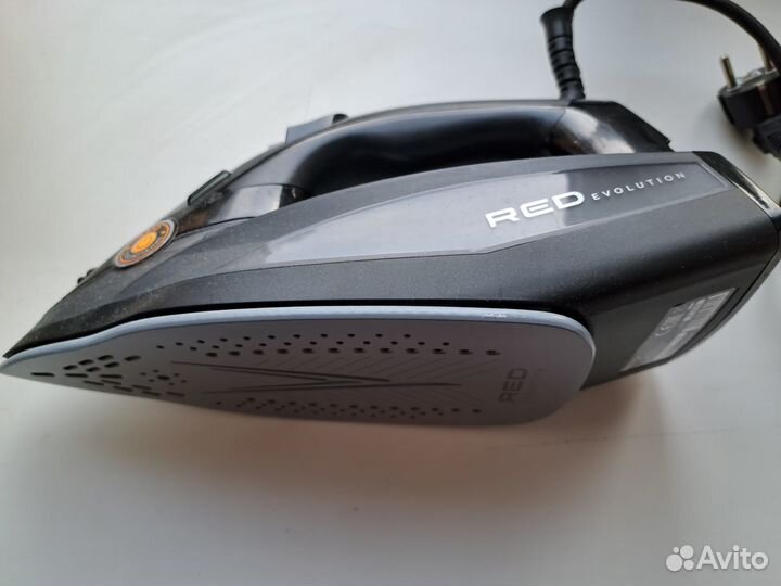 Утюг Red Evolution RI-C25