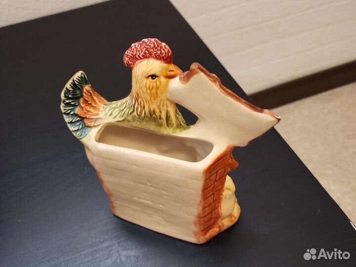 Кувшин и подставка под ложки