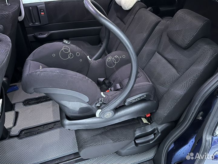 Автолюлька maxi cosi с базой isofix