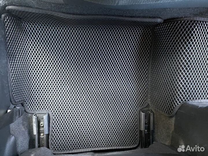 Полики на Ниссан