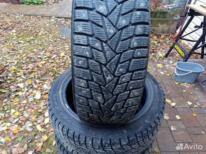 Dunlop SP Winter Ice 02 245/45 R19 T