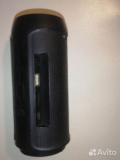 Две блютуз колонки