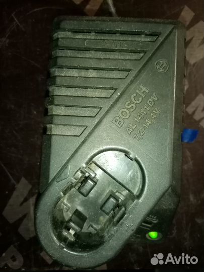 Зарядное устройство Bosch AL1411DV