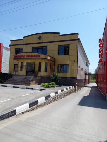 Торговая площадь, 1800 м²