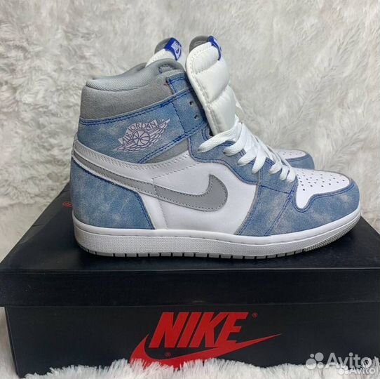 Nike Air Jordan 1 Hyper Royal Оригинал