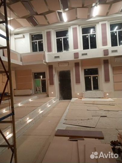 Монтаж подвесных потолков, стен