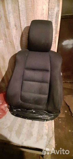 Спинка сидения на мазду6 диджей 2013г