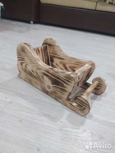 Ящик, санки, сани декоративные на Новый год