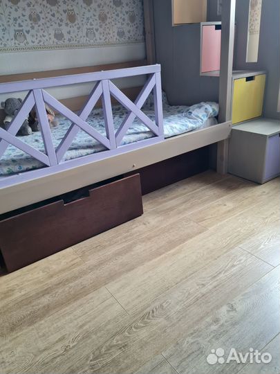 Детская кроватка
