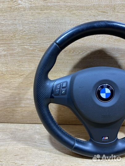 Руль кожаный BMW 3 E90, E91 M-tech Арт. 120341