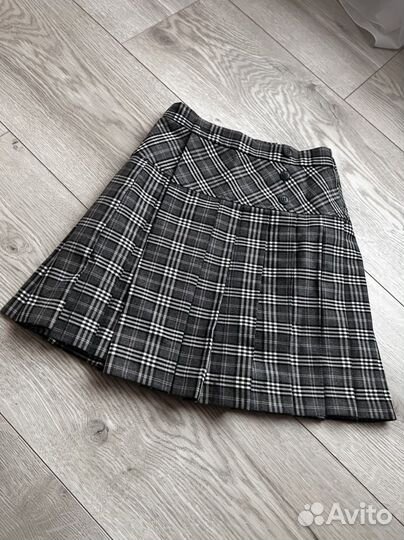 Школьная форма в розовую клетку размер 34