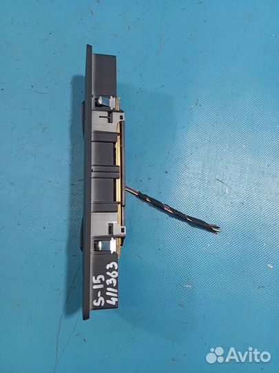 Плафон освещения потолочный, задний Audi Q7 (2006