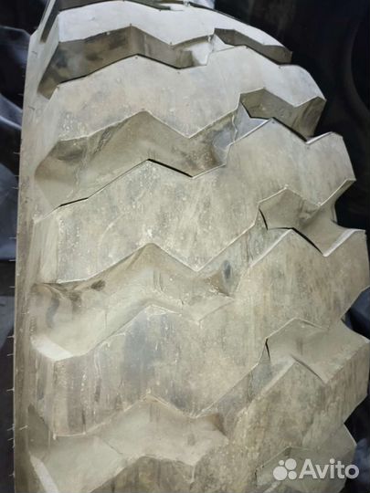 Шины Bridgestone 17,5-25 V-LUG 2