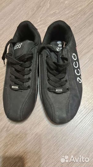 Кроссовки детские