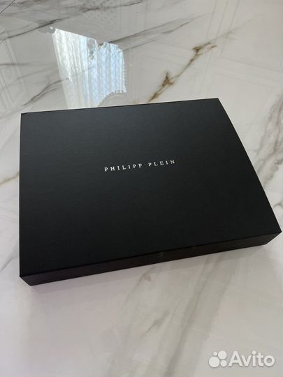 Коробка Philipp Plein