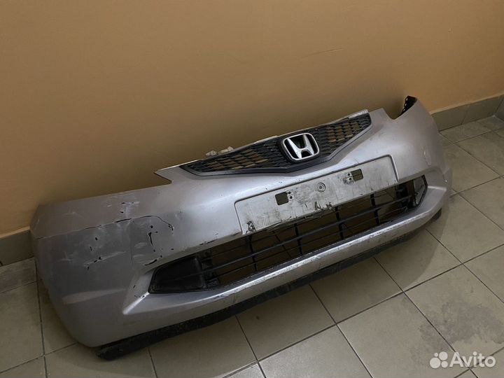 Бампер, передний