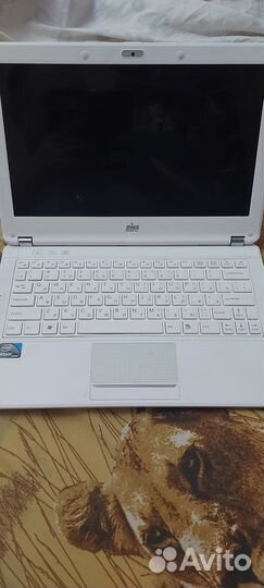 Нетбук DNS m116 на запчасти